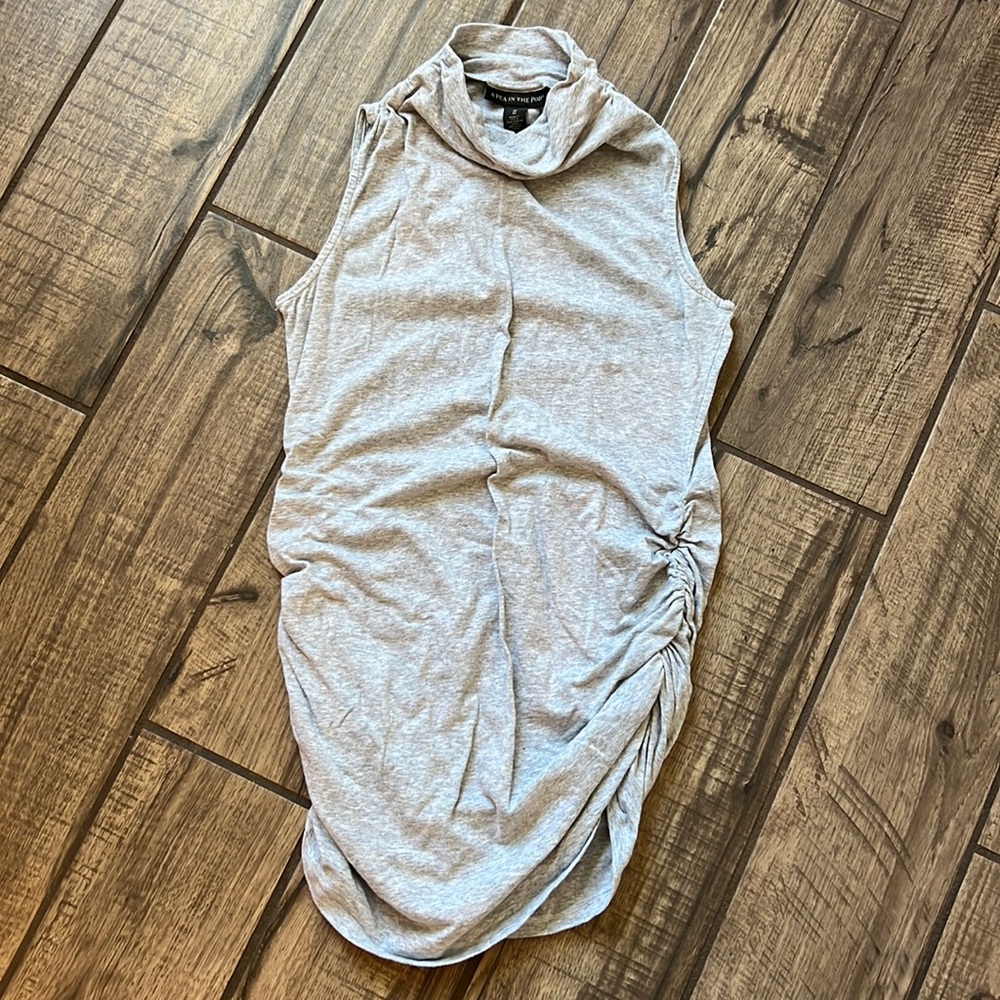 Peas in a Pod high neck grey tank. - Picture 1 of 3